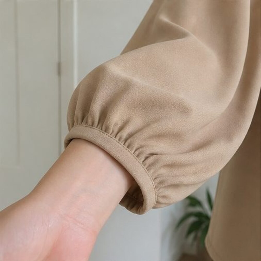 Sand Puff Sleeve Top - Picture 5 of 6